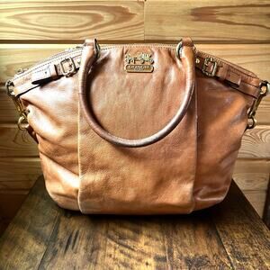 Coach Madison Lindsey 18641 Cognac Leather Hobo Satchel Crossbody Slouchy Bag